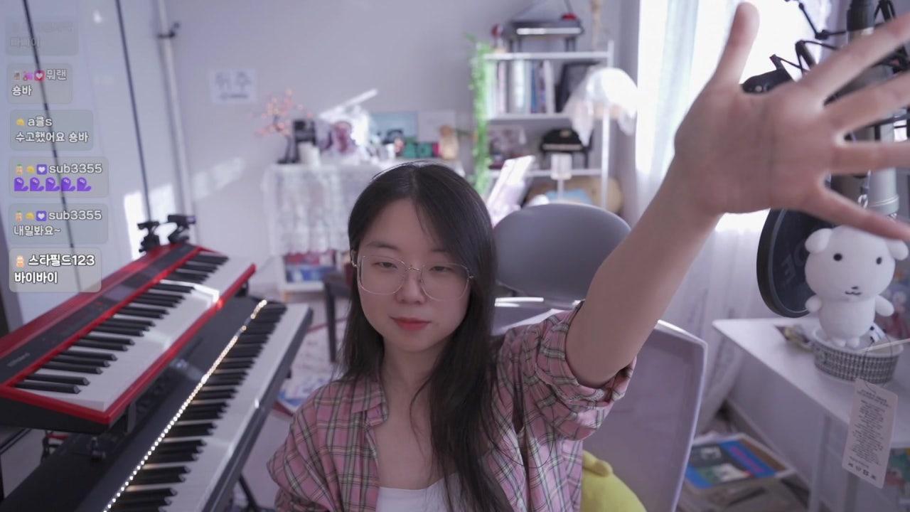 숑아 라이브 썸네일